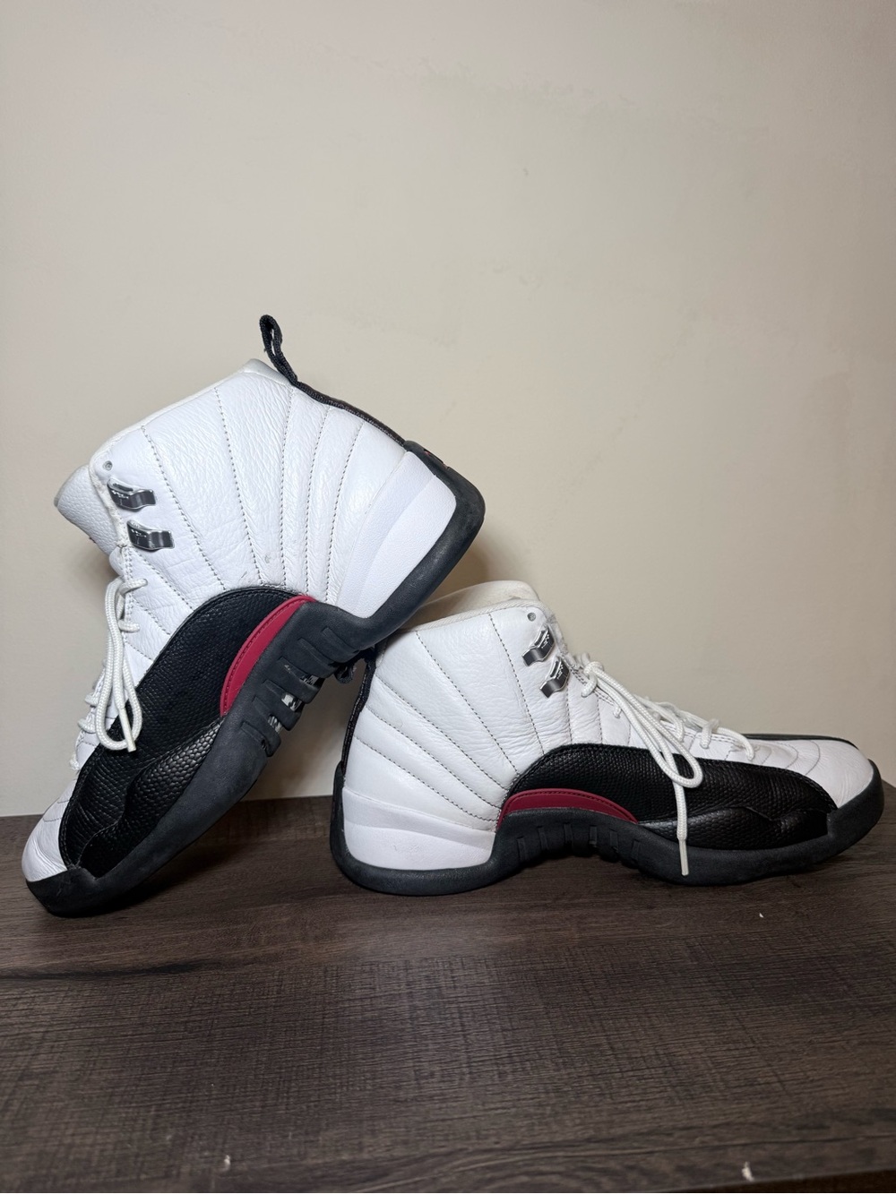 Nike Air Jordan 12 Retro Cherry White Black Red Men’s Size 10.5